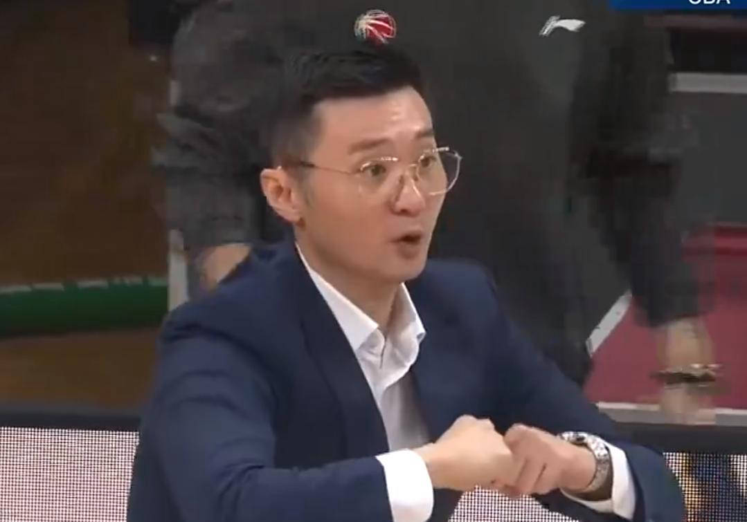 辽宁实现惊险逆袭，喜迎胜利