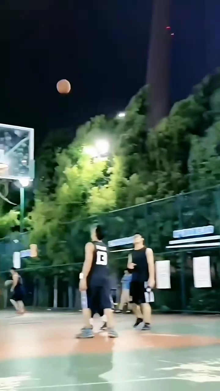 世界杯篮球赛点燃全球运动激情