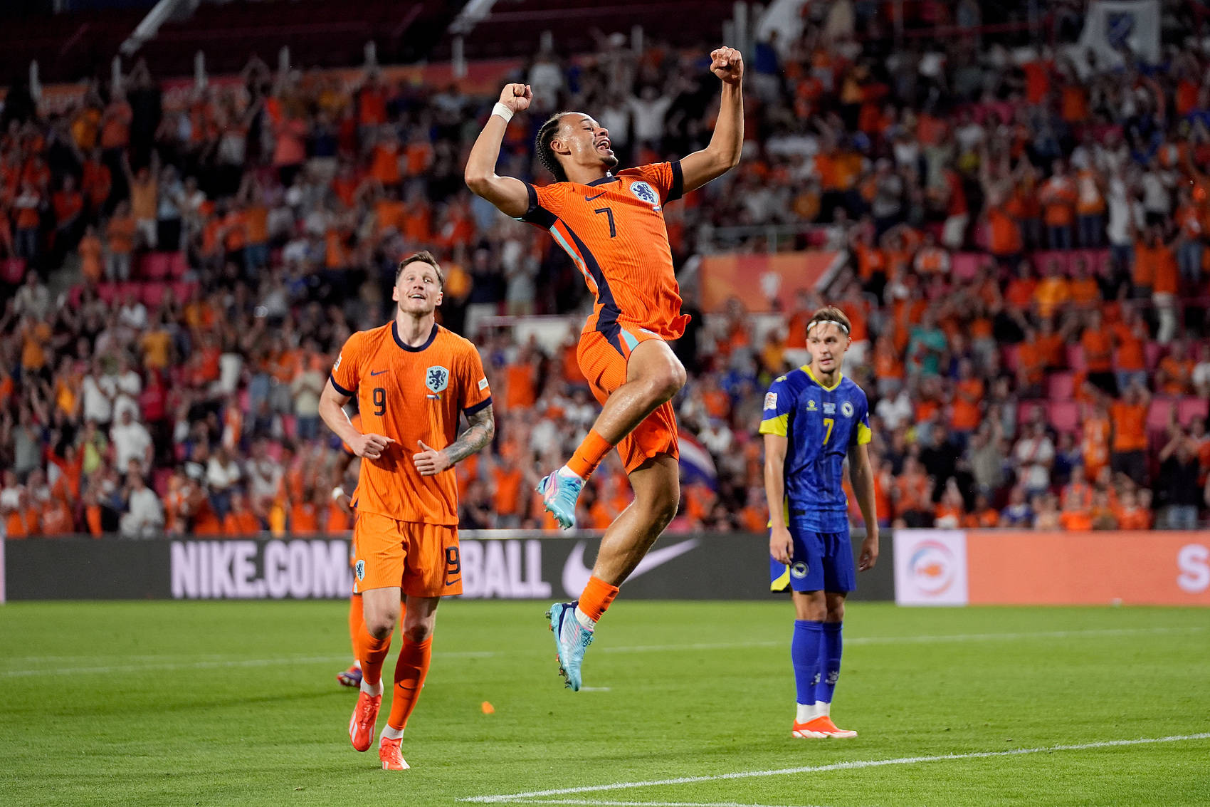 九游体育网页版入口-欧国联首场比赛，球队表现平稳