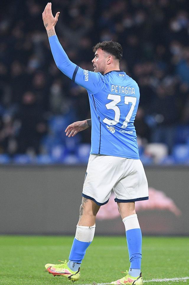 都灵连胜告吹，球队状态低迷的简单介绍