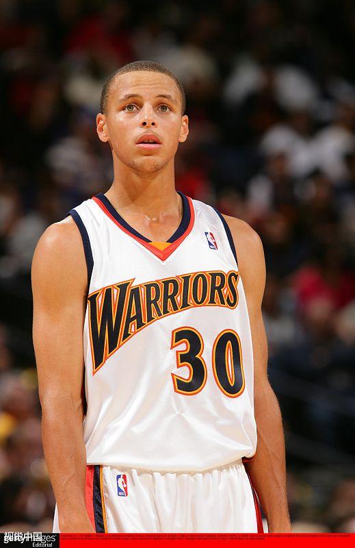 包含纽伦堡球员伤退不利，可能会影响到球队整体实力的词条