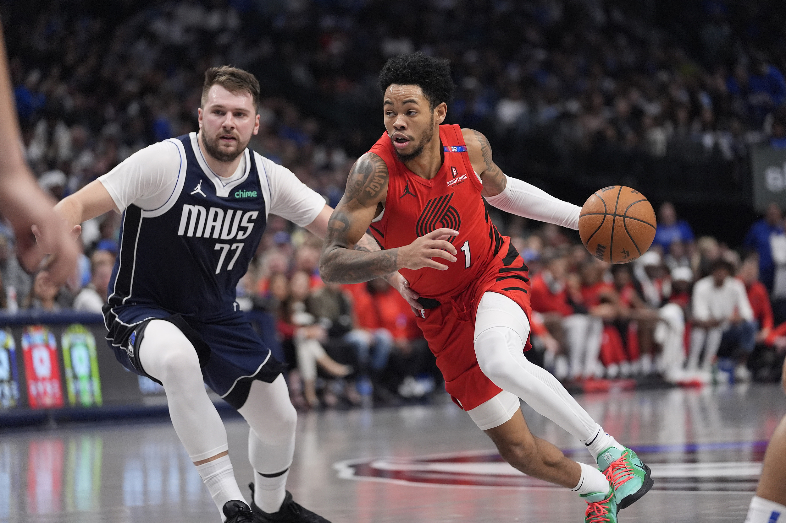 九游体育入口-开拓者客场不敌独行侠，再遭挫折的简单介绍